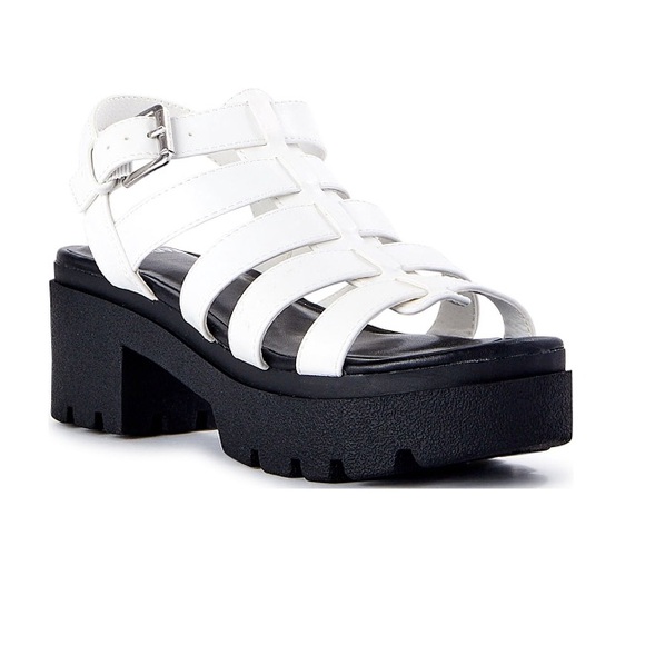 Madden NYC Women's Chunky Fisherman Sandals Sz:7 white - Picture 3 of 5